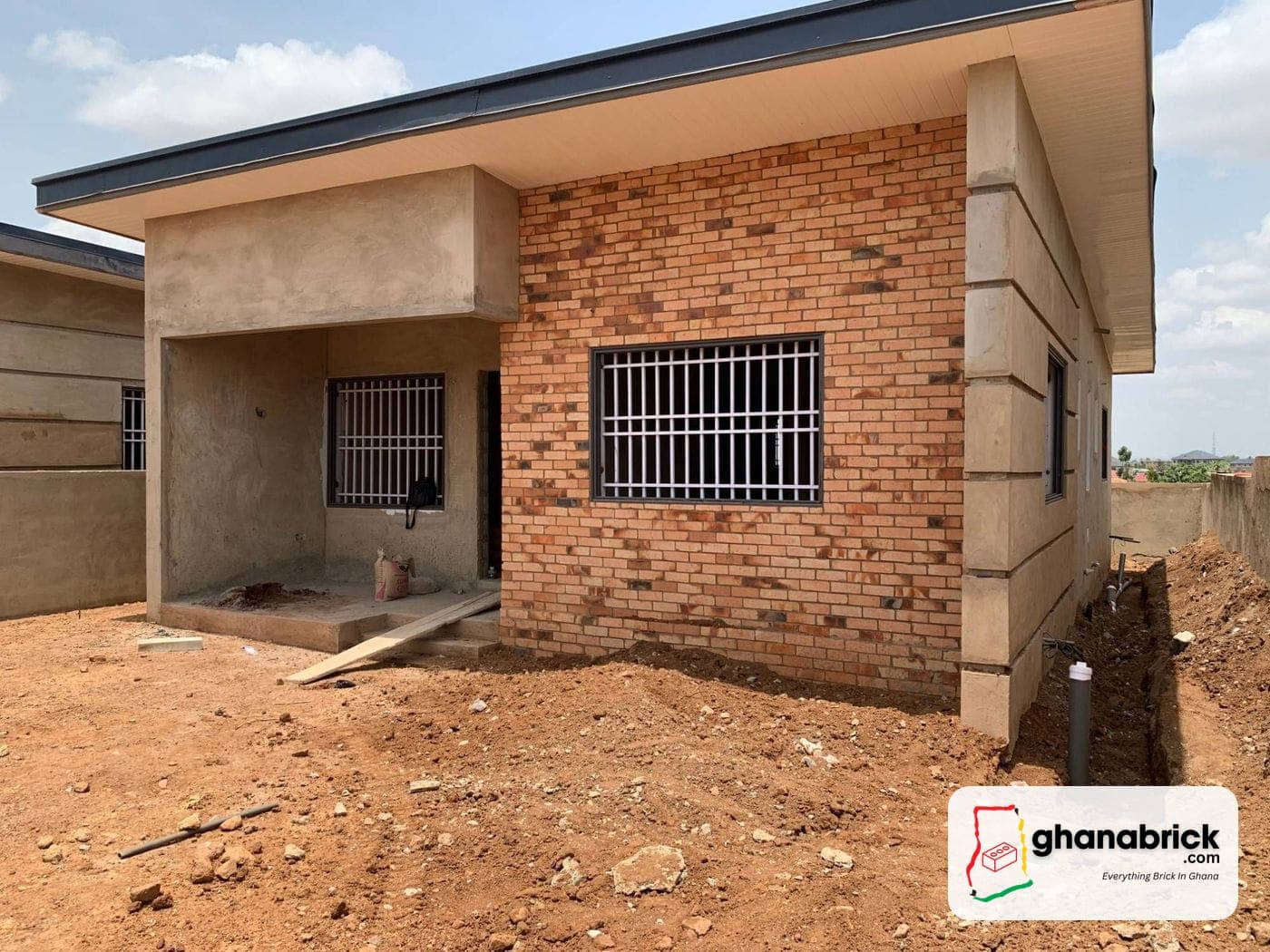 Front wall of a new bungalow