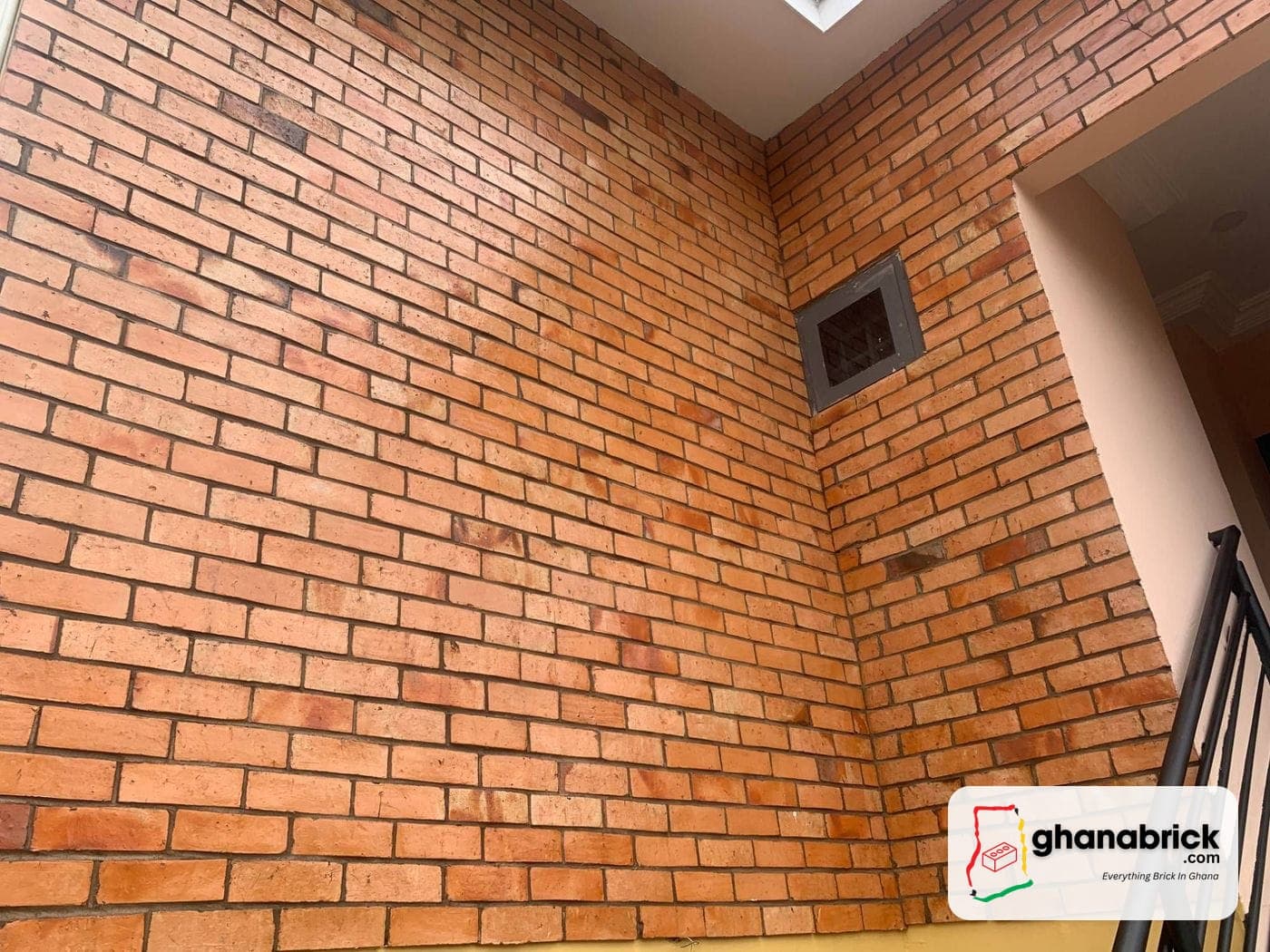 Stairwell, including an inside corner